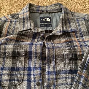 The North Face men's medium flannel shirt.